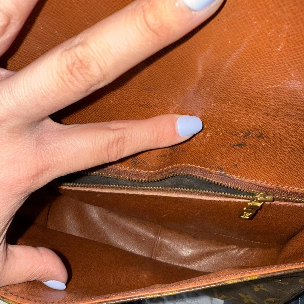 Louis Vuitton St. Cloud - Picture 4 of 5